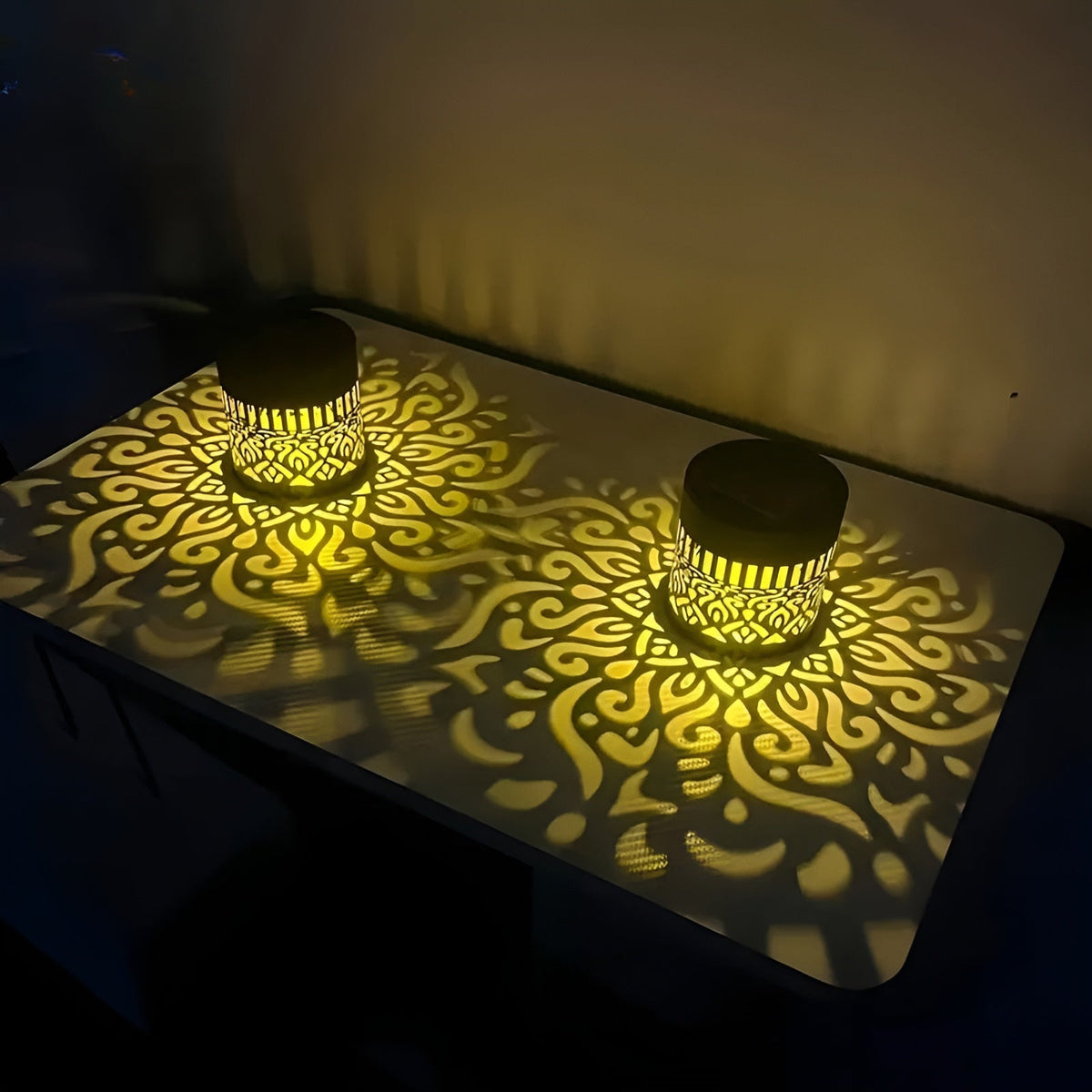 Lampada da parete solare – 2 pezzi decorativa e resistente alle intemperie per esterni