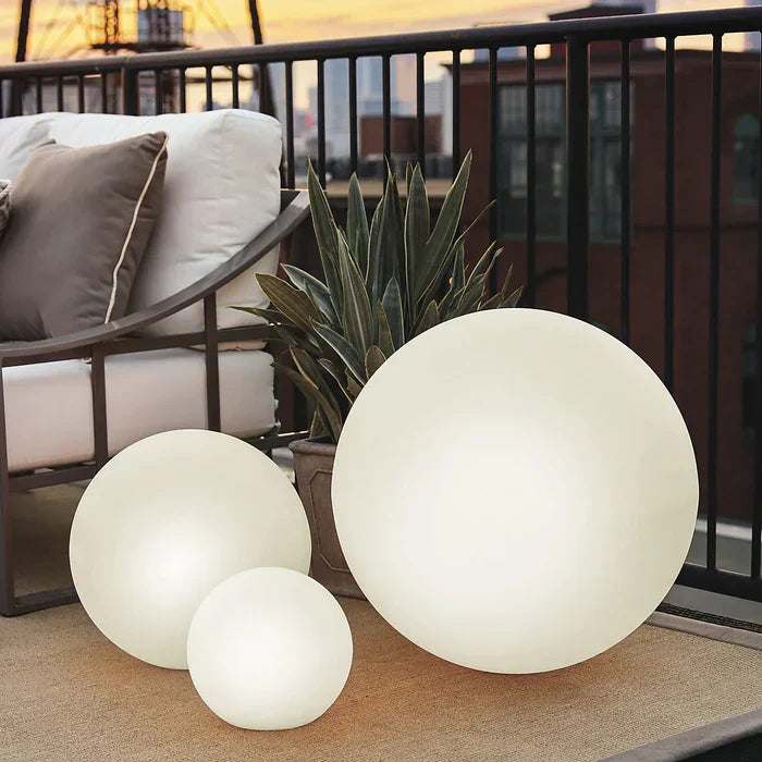 Luce da Giardino Esterna Moderna a Globo in PE LED Ricaricabile