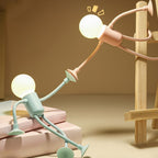 FlexaLite - Lampada da scrivania flessibile con ventosa versatilità