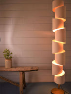 Lampada da Terra Stuart Lamble Stepp
