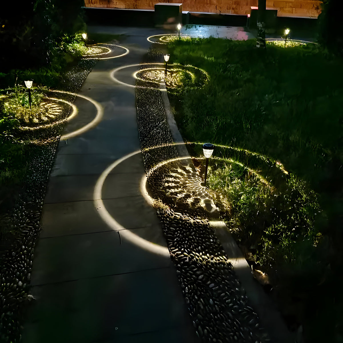 SunSphere Light - Set di 4 eleganti luci solari da giardino