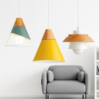 Sospensione in metallo colorato e legno di forme diverse Nordic