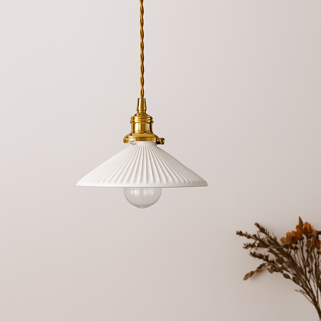 Sospensione rétro con paralume in ceramica bianca Letten