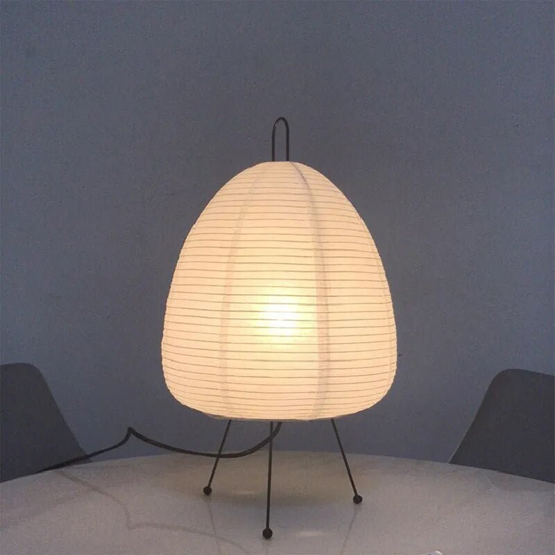 Lampada da tavolo in carta giapponese