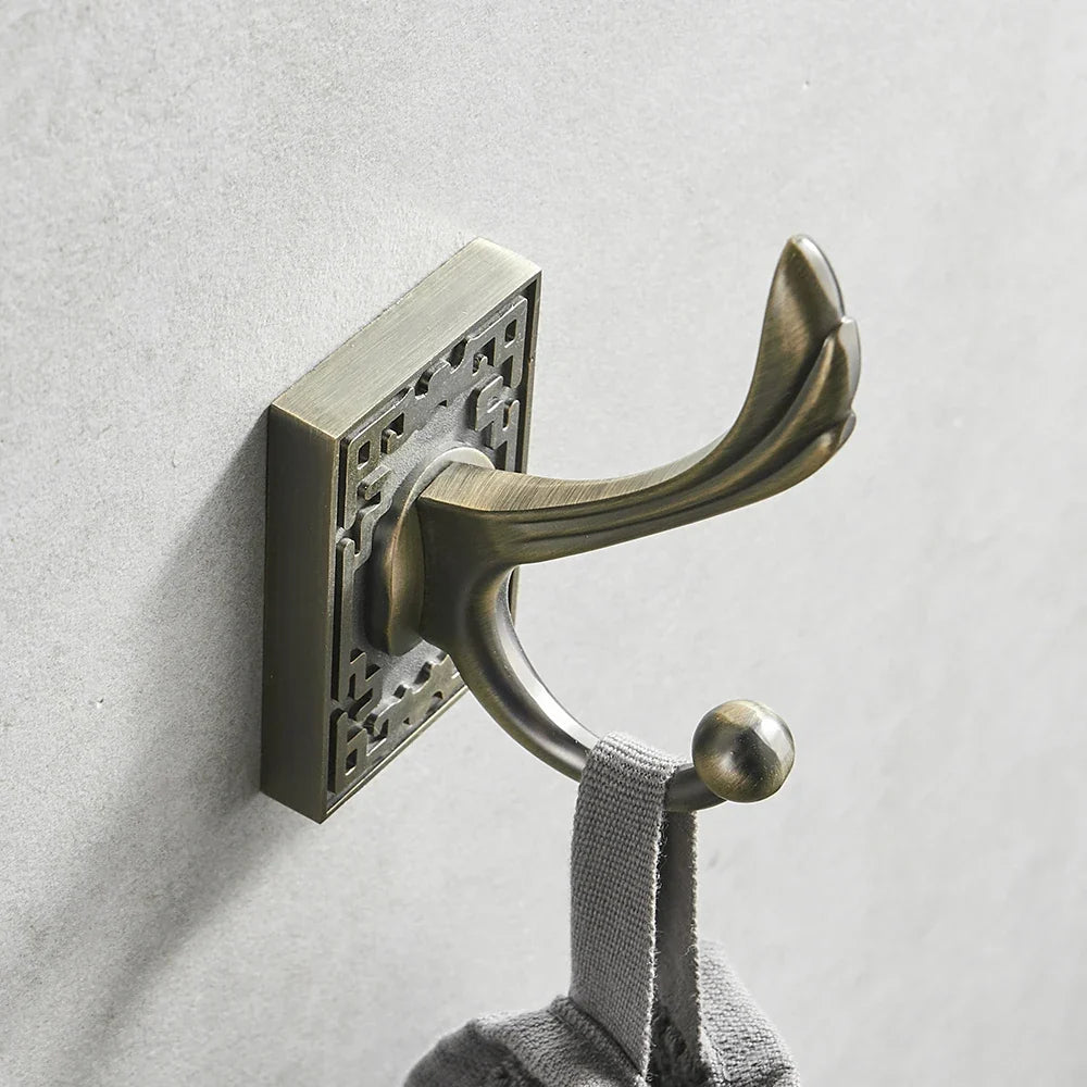 Gancio da Parete per Accappatoio e Porta Asciugamani - Accessori per Bagno