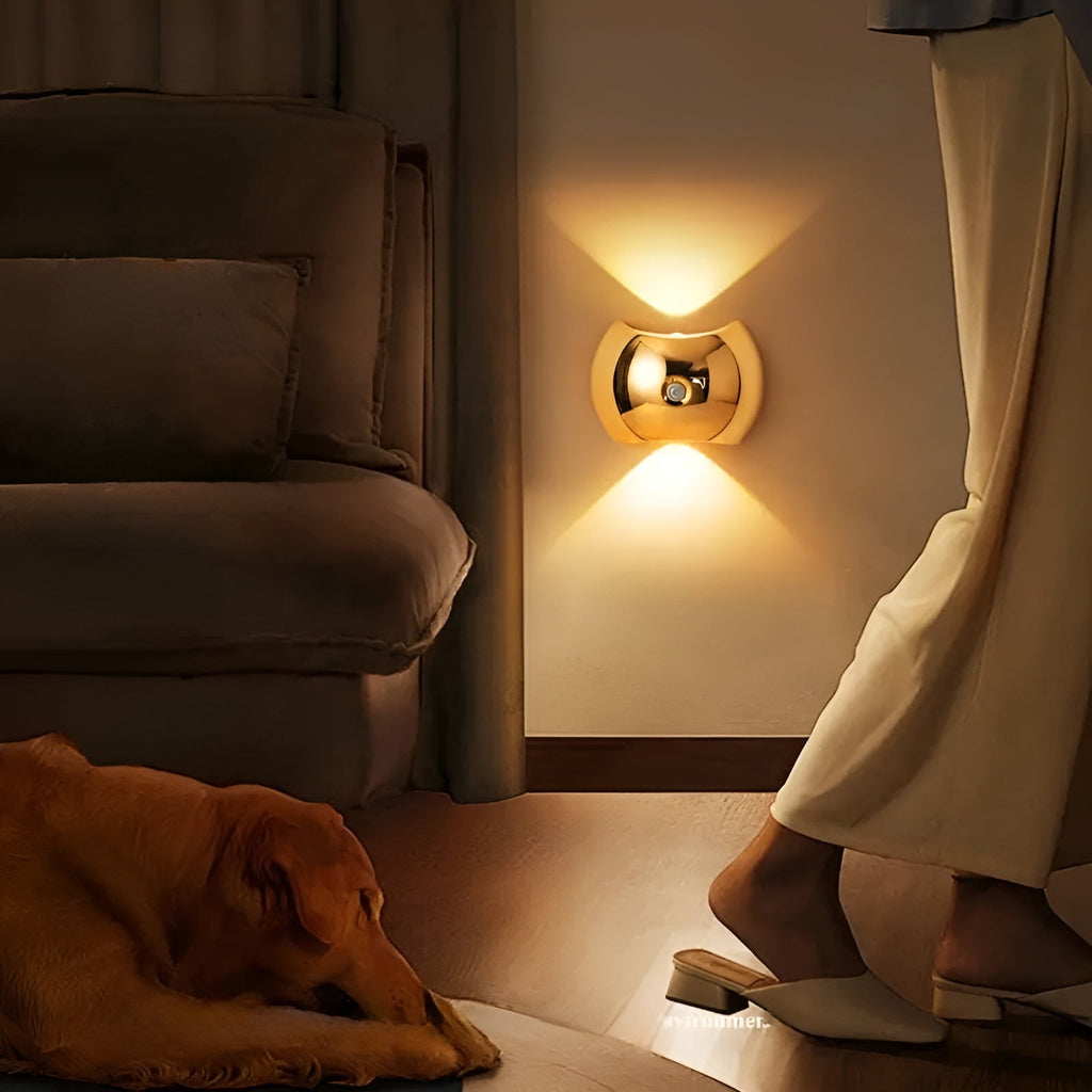Applique con sensore di movimento – Luce LED duale sopra e sotto | Magnetica e portatile