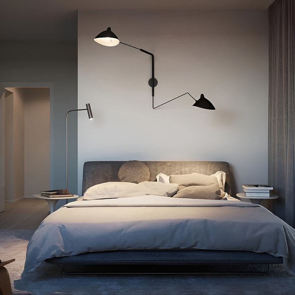 Applique con braccio snodato – Design elegante e senza tempo per camera da letto e ufficio