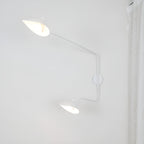 Applique con braccio snodato – Design elegante e senza tempo per camera da letto e ufficio