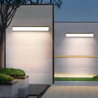 Applique LED impermeabile – Striscia luminosa moderna per giardino e terrazza