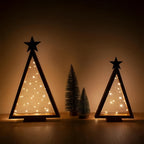Albero di Natale in legno – Illuminato in Bianco Caldo | Perfetto per Tavolo, Camino & Decorazioni Festive