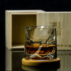 Bicchiere da whisky in stile Edo Kiriko – Lavorato a mano con unico design a pieghe