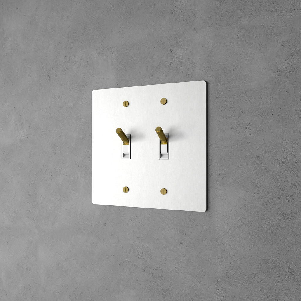 Interruttore a levetta in ottone