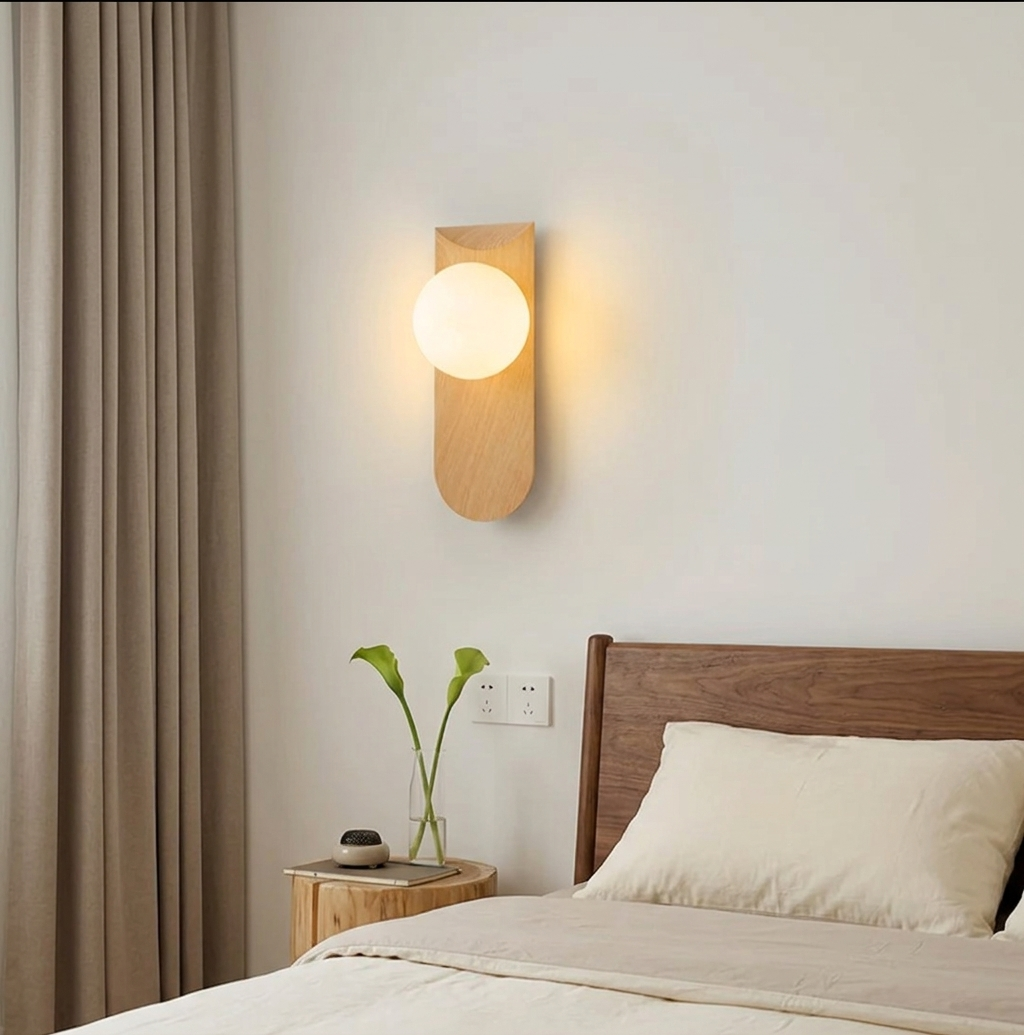 Applique Legno LED Globo Lampada Parete Scandinava