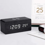 TimberTick - Orologio da tavolo in legno con ricarica wireless e display LED