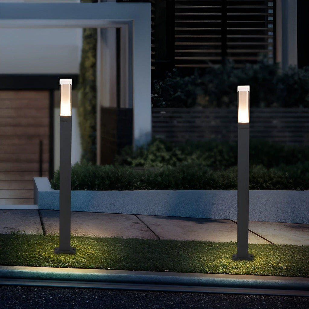 LuxeGarden Glow - Illuminazione moderna per giardini LED